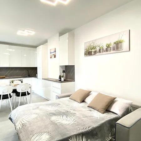 Apartment Tahiti Frontemare - - Solo Famiglie *